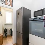 Guesthost - Vanchiglia Sunny Flat Appartement