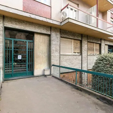 Guesthost - Vanchiglia Sunny Flat * Турин