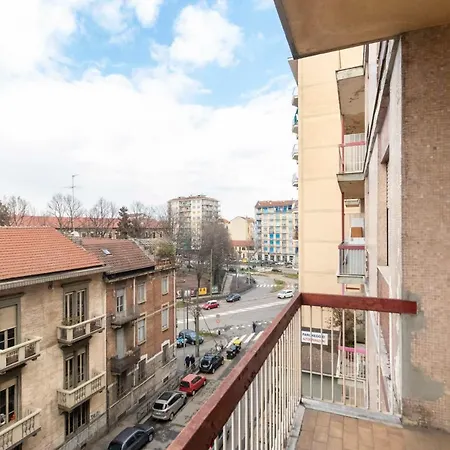 Vanchiglia Sunny Flat Apartment *