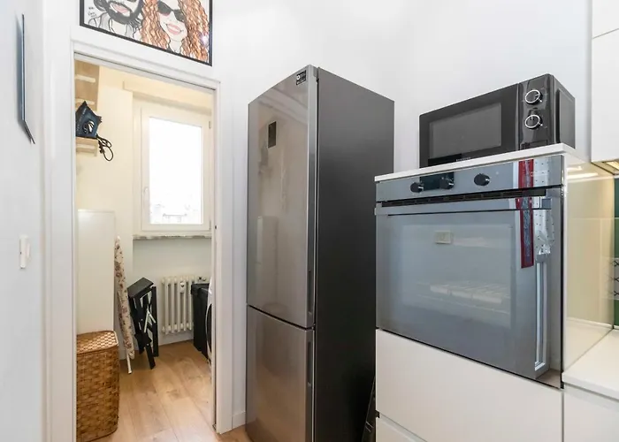 Guesthost - Vanchiglia Sunny Flat Διαμέρισμα