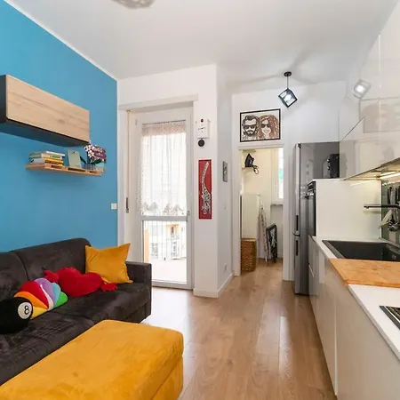 Vanchiglia Sunny Flat Apartment *