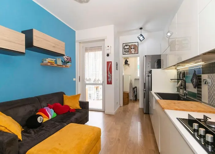 Guesthost - Vanchiglia Sunny Flat Апартаменты *