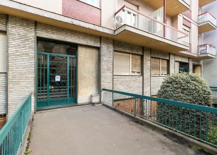 Guesthost - Vanchiglia Sunny Flat * Турин